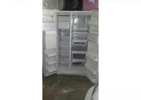 Side by Side Refrigrator - $150 OBO